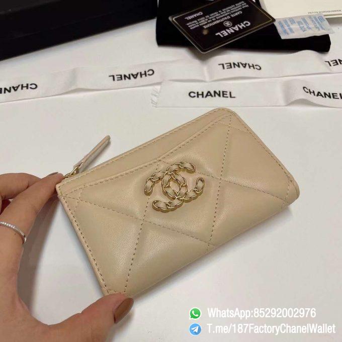 187 Factory Chanel Wallet 19 Zipped Card Holder Beige Gold Tone Ruthenium Finish Metal 04