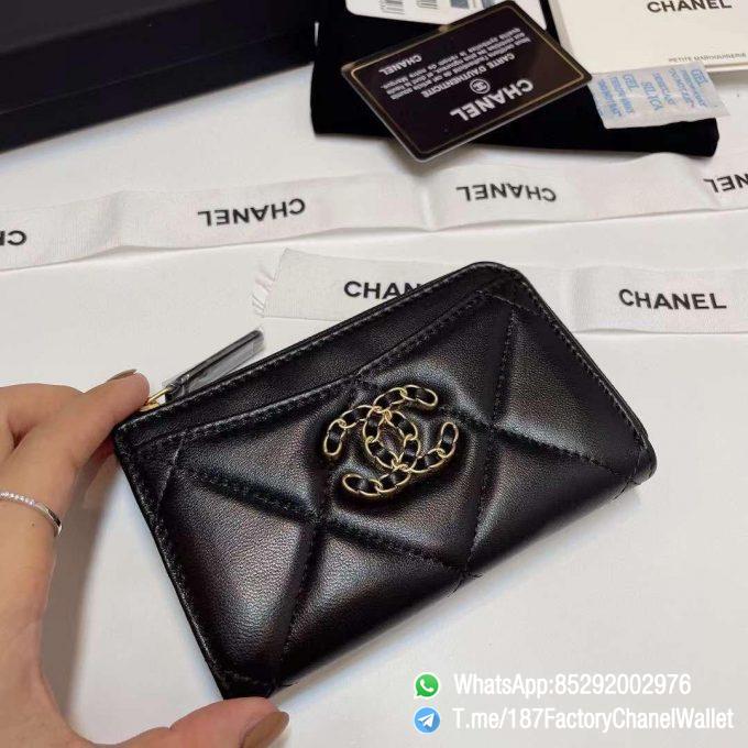 187 Factory Chanel Wallet 19 Zipped Card Holder Black Gold Tone Ruthenium Finish Metal 04