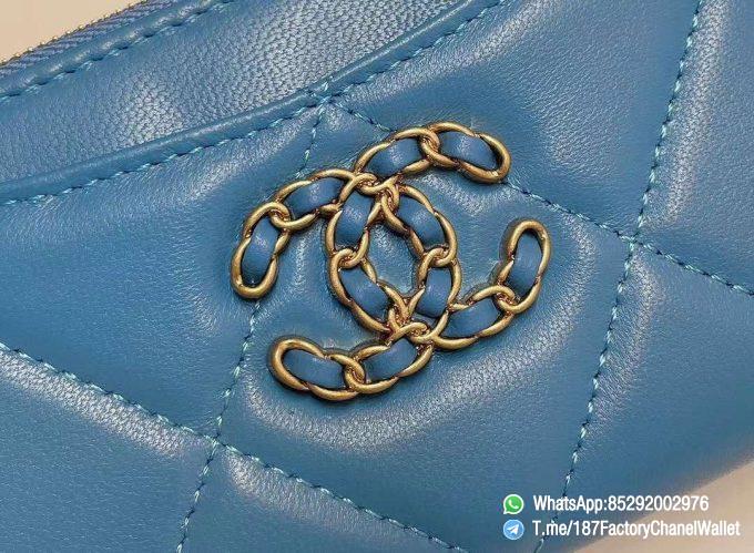 187 Factory Chanel Wallet 19 Zipped Card Holder Blue Gold Tone Ruthenium Finish Metal 05