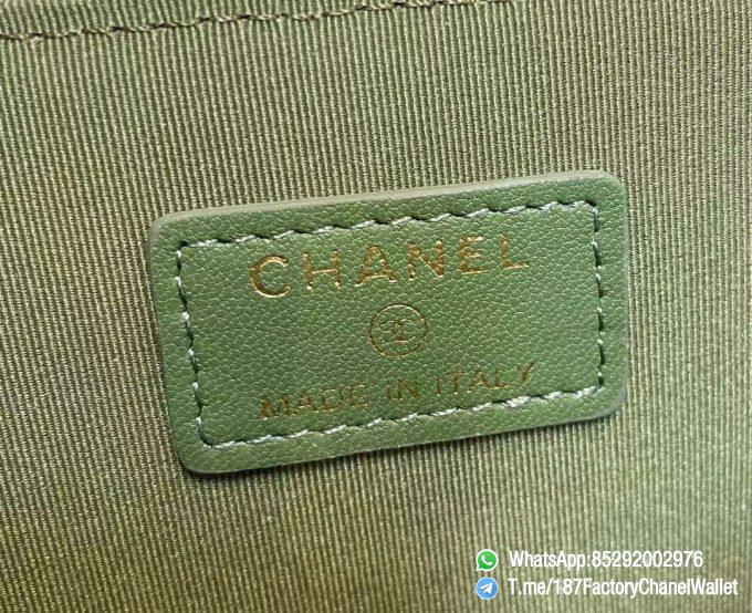 187 Factory Chanel Wallet 19 Zipped Card Holder Meadow Green Gold Tone Ruthenium Finish Metal 09