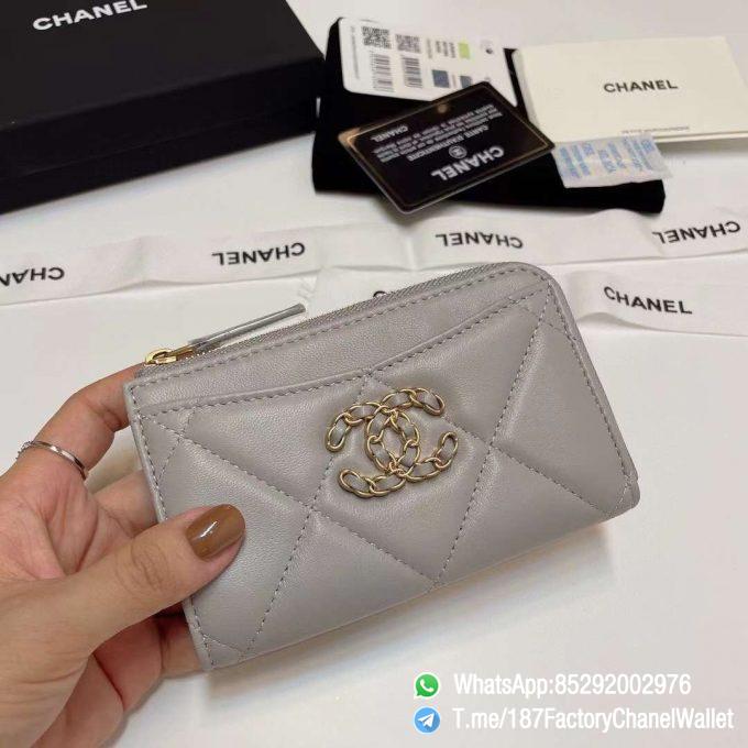 187 Factory Chanel Wallet 19 Zipped Card Holder Pearl Grey Gold Tone Ruthenium Finish Metal 01