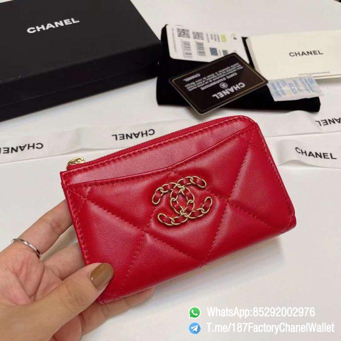 187 Factory Chanel Wallet 19 Zipped Card Holder Red Gold Tone Ruthenium Finish Metal 01