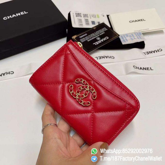 187 Factory Chanel Wallet 19 Zipped Card Holder Red Gold Tone Ruthenium Finish Metal 02