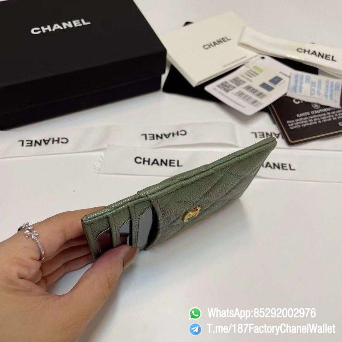 187 Factory Chanel Classic Card Holder Vert Benghal Green Grained Shiny Gold Tone Metal 06