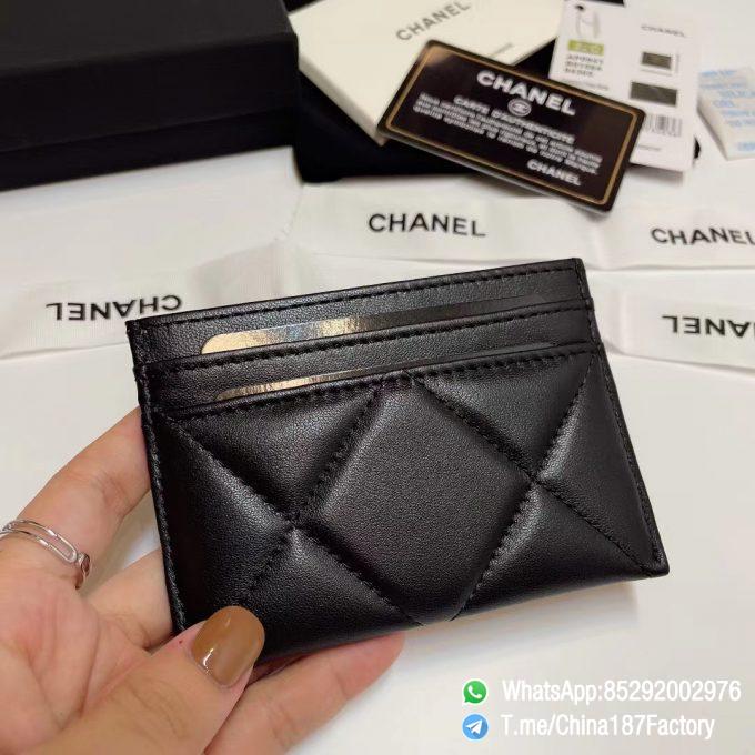 187 Factory Bags Chanel 19 Card Holder Black Shiny Lambskin Gold Tone Metal 03