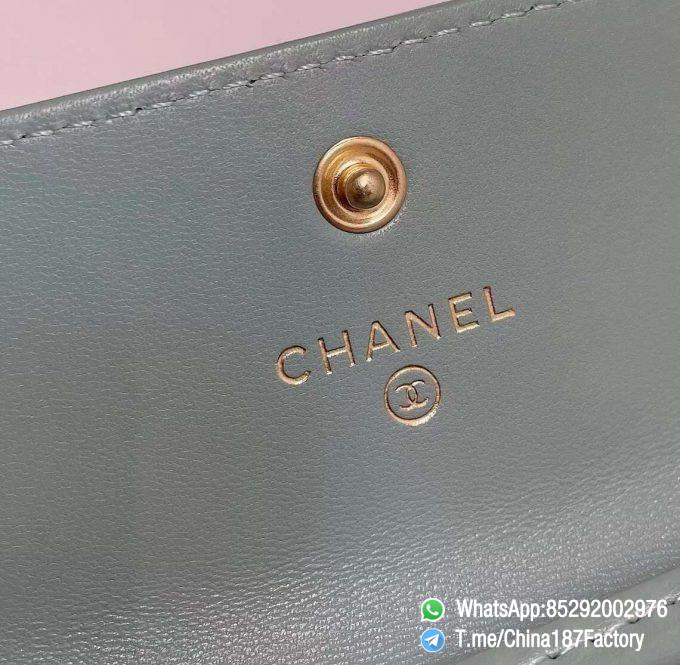 187 Factory Bags Chanel 19 Flap Card Holder Cavalier Seul Blue Shiny Lambskin Gold Tone Metal 08