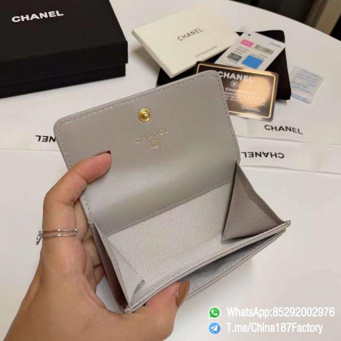 187 Factory Bags Chanel 19 Flap Card Holder Pearl Grey Shiny Lambskin Gold Tone Metal 07