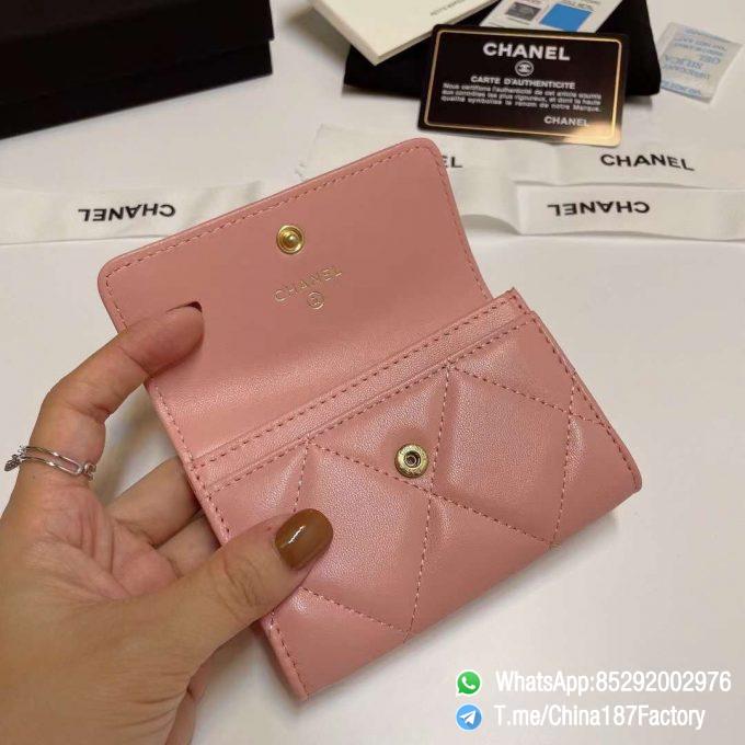 187 Factory Bags Chanel 19 Flap Card Holder Pink Shiny Lambskin Gold Tone Metal 06