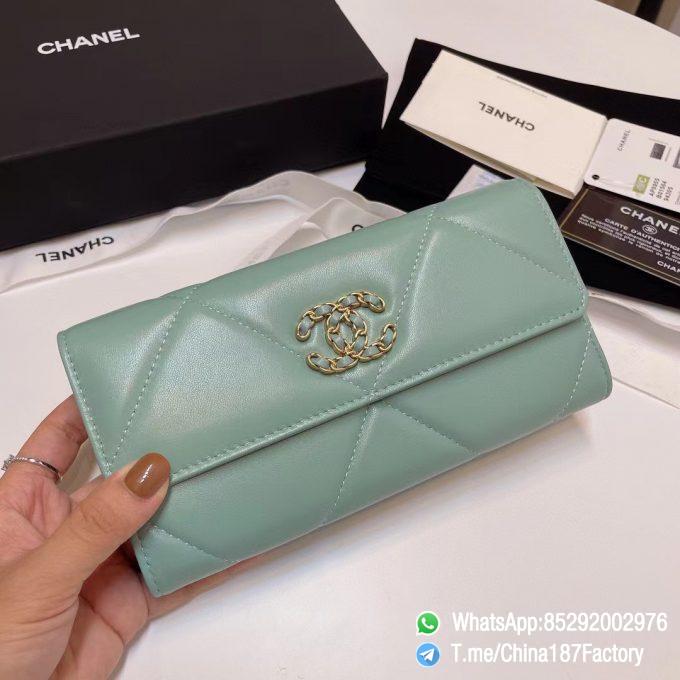 187 Factory Bags Chanel 19 Long Wallet Aqua Green Shiny Lambskin Gold Tone Metal 01