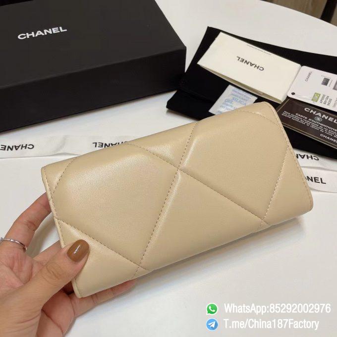 187 Factory Bags Chanel 19 Long Wallet Beige Shiny Lambskin Gold Tone Metal 03