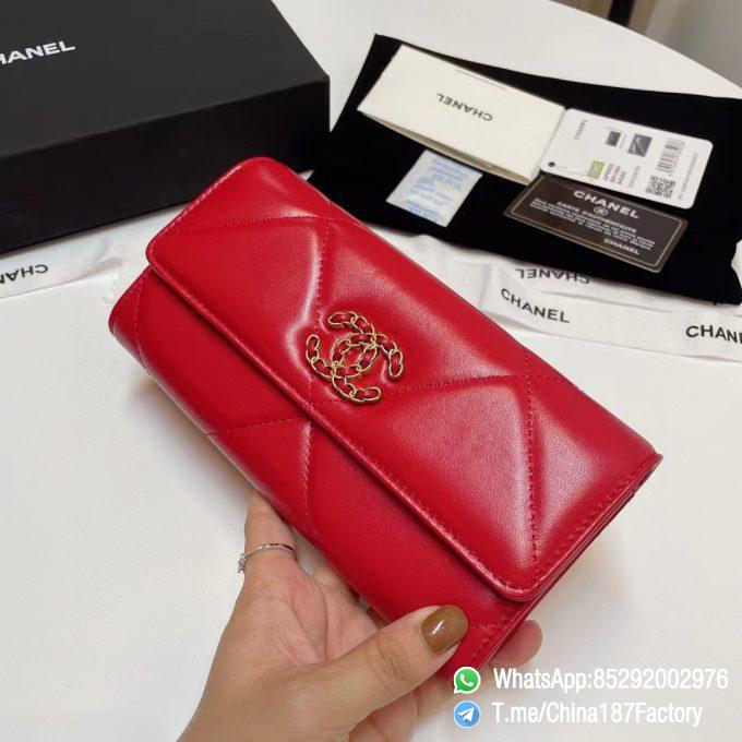 187 Factory Bags Chanel 19 Long Wallet Red Shiny Lambskin Gold Tone Metal 02