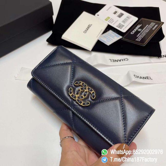 187 Factory Bags Chanel 19 Middle Cambon Wallet Abysse Blue Shiny Lambskin Gold Tone Metal 02