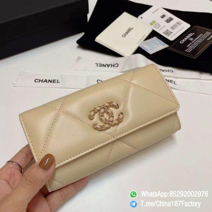 187 Factory Bags Chanel 19 Middle Cambon Wallet Beige Shiny Lambskin Gold Tone Metal 01