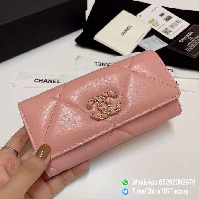 187 Factory Bags Chanel 19 Middle Cambon Wallet Pink Shiny Lambskin Gold Tone Metal 01