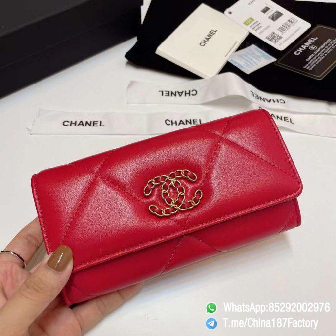 187 Factory Bags Chanel 19 Middle Cambon Wallet Red Shiny Lambskin Gold Tone Metal 01