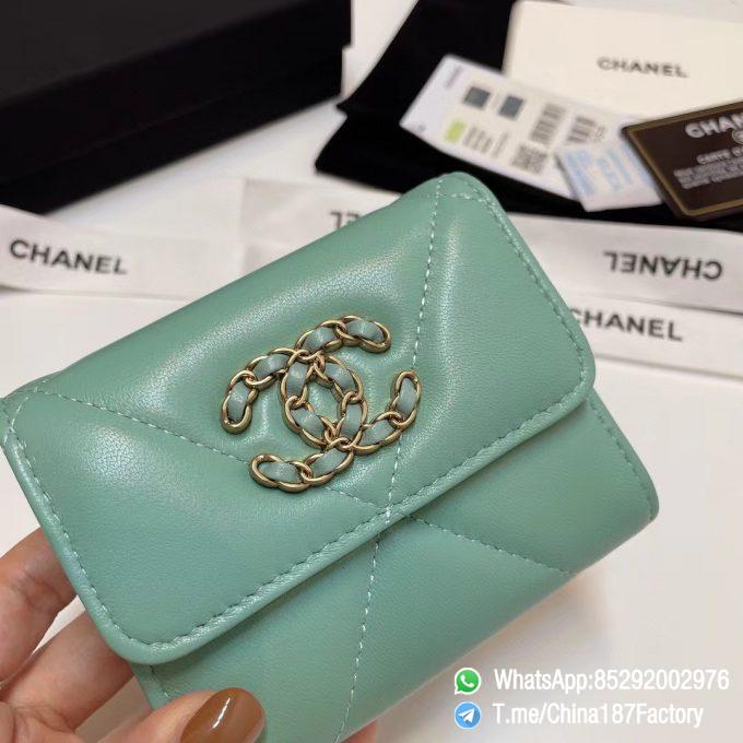 187 Factory Bags Chanel 19 Mini Three Fold Wallet Aqua Green Shiny Lambskin Gold Tone Metal 06