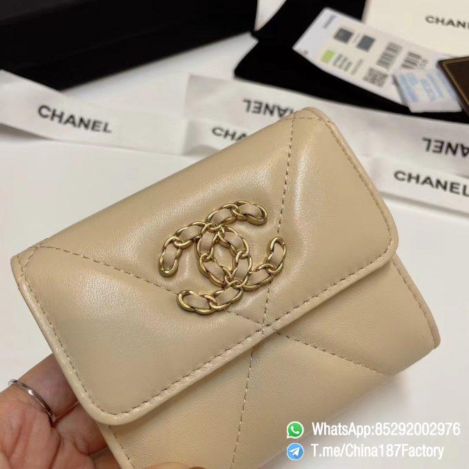 187 Factory Bags Chanel 19 Mini Three Fold Wallet Beige Shiny Lambskin Gold Tone Metal 04