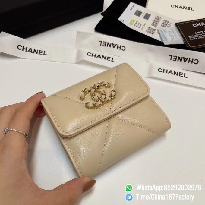 187 Factory Bags Chanel 19 Mini Three Fold Wallet Beige Shiny Lambskin Gold Tone Metal 05