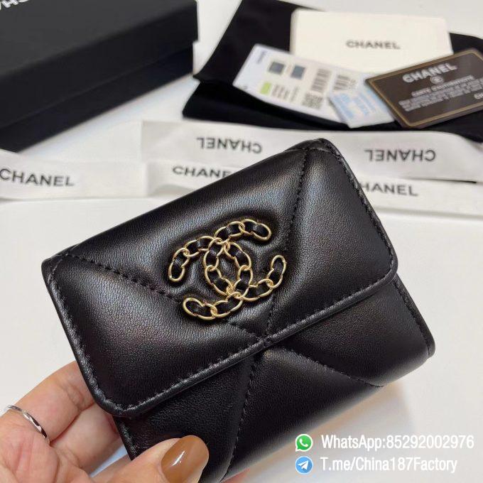 187 Factory Bags Chanel 19 Mini Three Fold Wallet Black Shiny Lambskin Gold Tone Metal 04