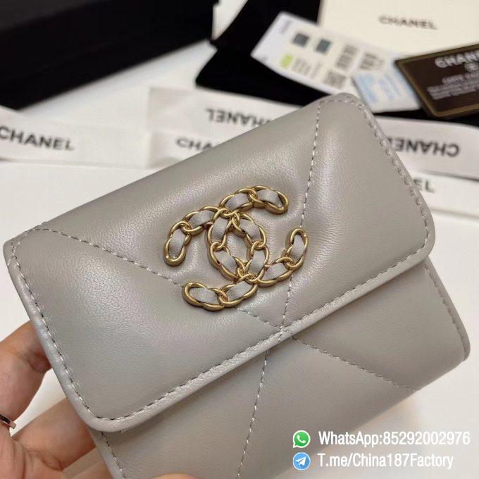 187 Factory Bags Chanel 19 Mini Three Fold Wallet Pearl Gray Shiny Lambskin Gold Tone Metal 05