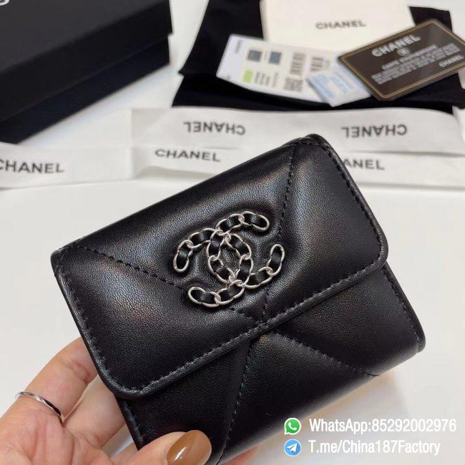 187 Factory Bags Chanel 19 Mini Wallet Black Shiny Lambskin Silver Tone Metal 05