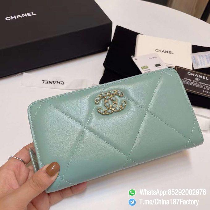 187 Factory Bags Chanel 19 Zipped Long Wallet Aqua Green Shiny Lambskin Gold Tone Metal 01