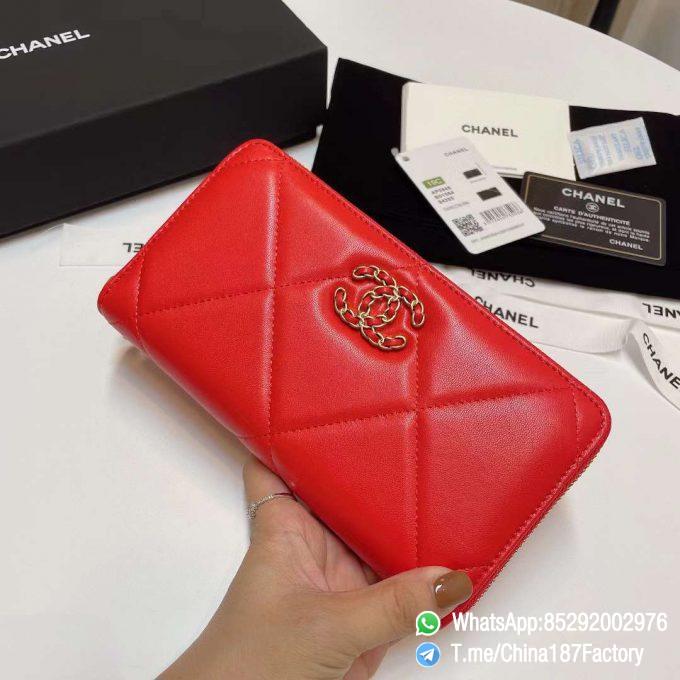 187 Factory Bags Chanel 19 Zipped Long Wallet Bright Red Shiny Lambskin Gold Tone Metal 02