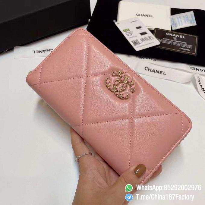 187 Factory Bags Chanel 19 Zipped Long Wallet Pink Shiny Lambskin Gold Tone Metal 02