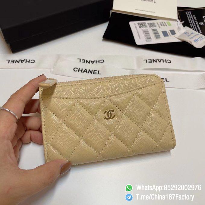 187 Factory Bags Chanel Classic Zipped Coin Purse with Card Slots Beige Grained Shiny Lambskin Gold Tone Metal 01