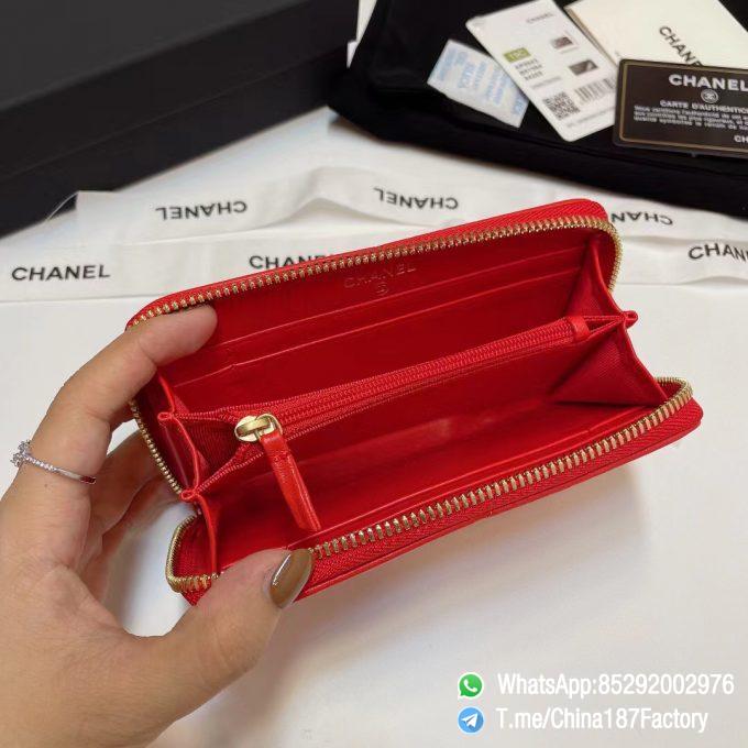 187 Factory Middle Chanel 19 Zipped Wallet Bright Red Shiny Lambskin Gold Tone Metal 06