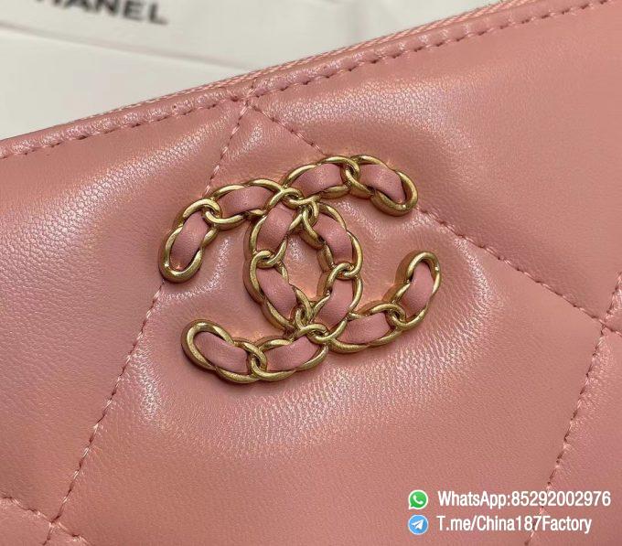 187 Factory Middle Chanel 19 Zipped Wallet Pink Shiny Lambskin Gold Tone Metal 09